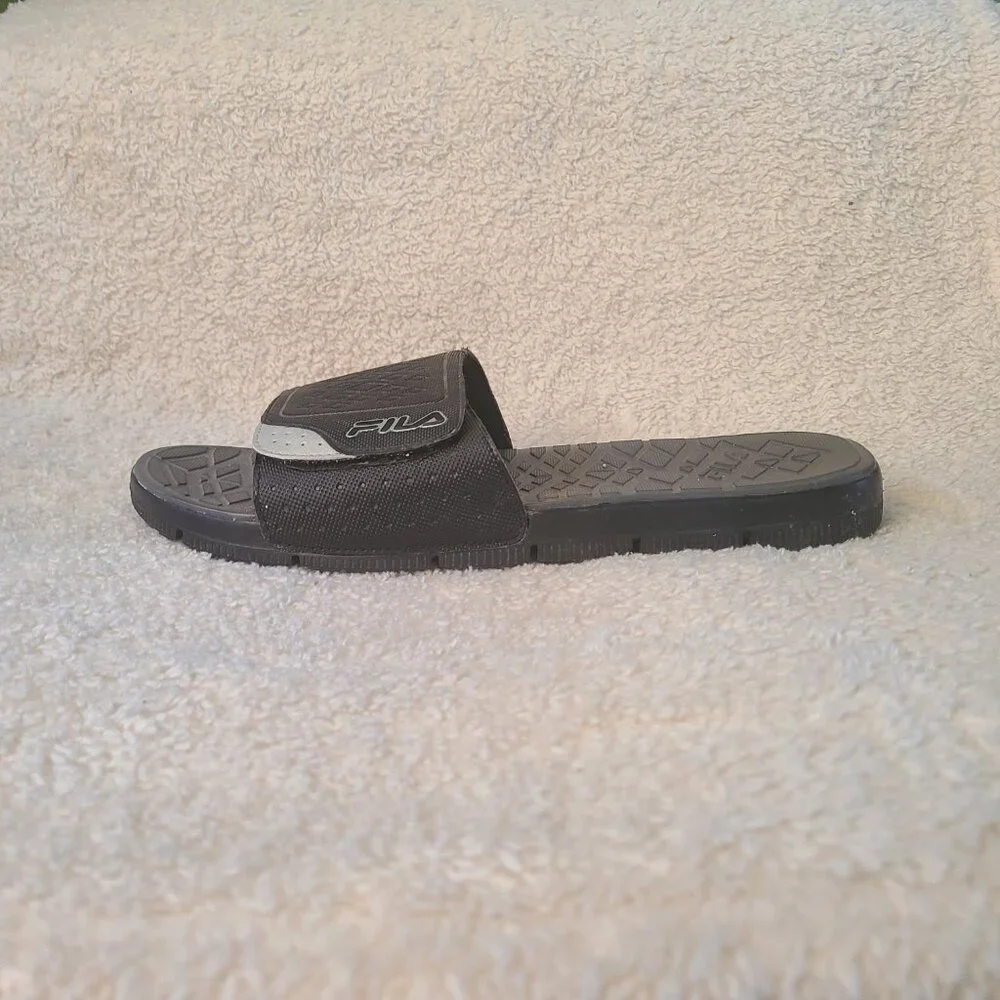 Fila velcro sandals